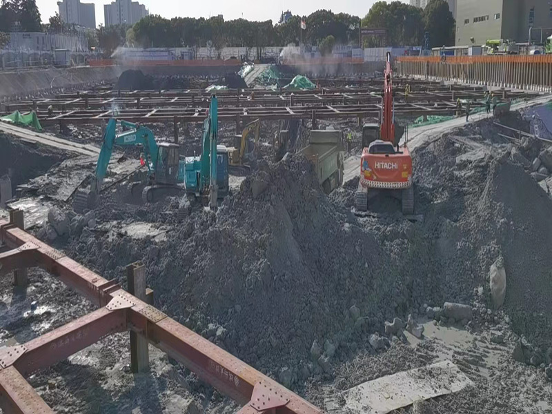 市政公用工程按照功能可以分為交通基礎(chǔ)設(shè)施工程和城市公共服務(wù)設(shè)施工程